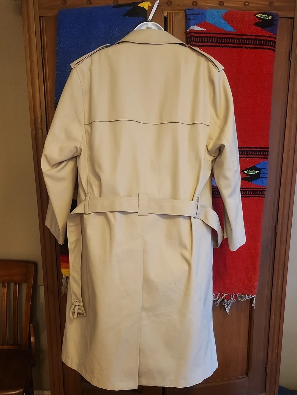 Vintage Misty Harbor Classic Men's Beige Double-Breasted Trench Coat Size 40